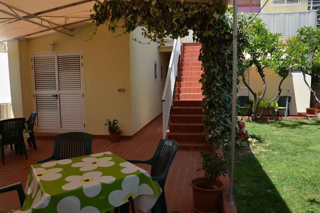 Apartments Gareta Gradac  Eksteriør bilde