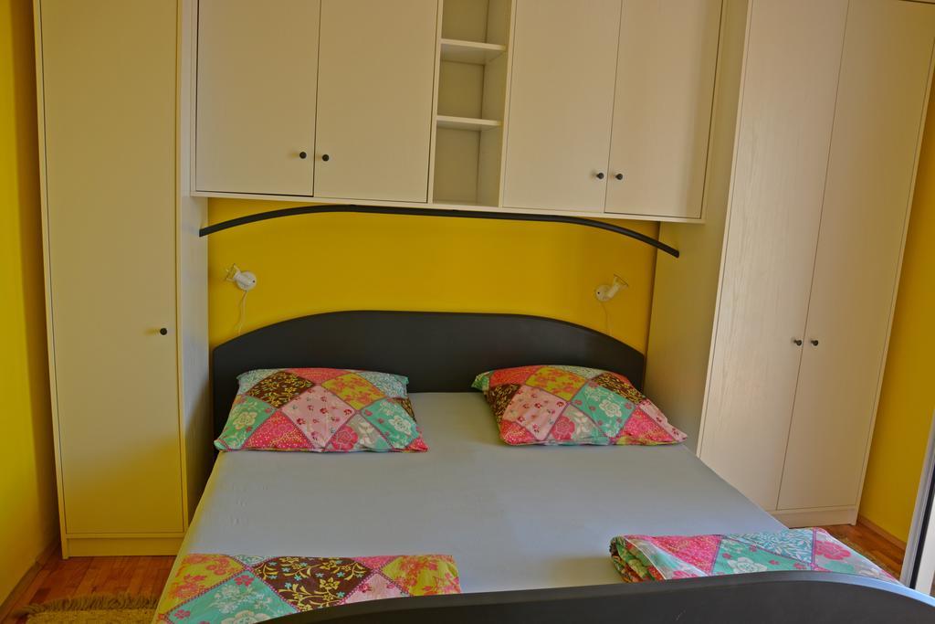 Apartments Gareta Gradac  Rom bilde