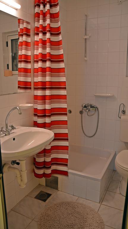 Apartments Gareta Gradac  Rom bilde